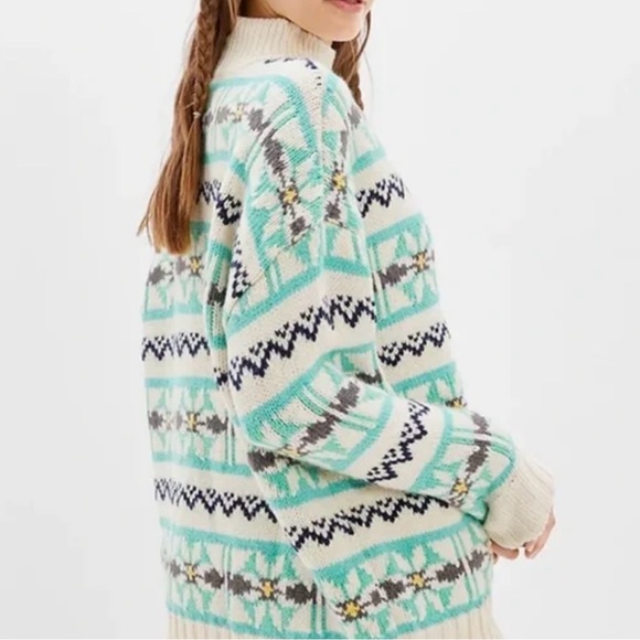 AE Oversized Fairisle Snowdrift Mock Neck Sweater - Picture 1 of 7